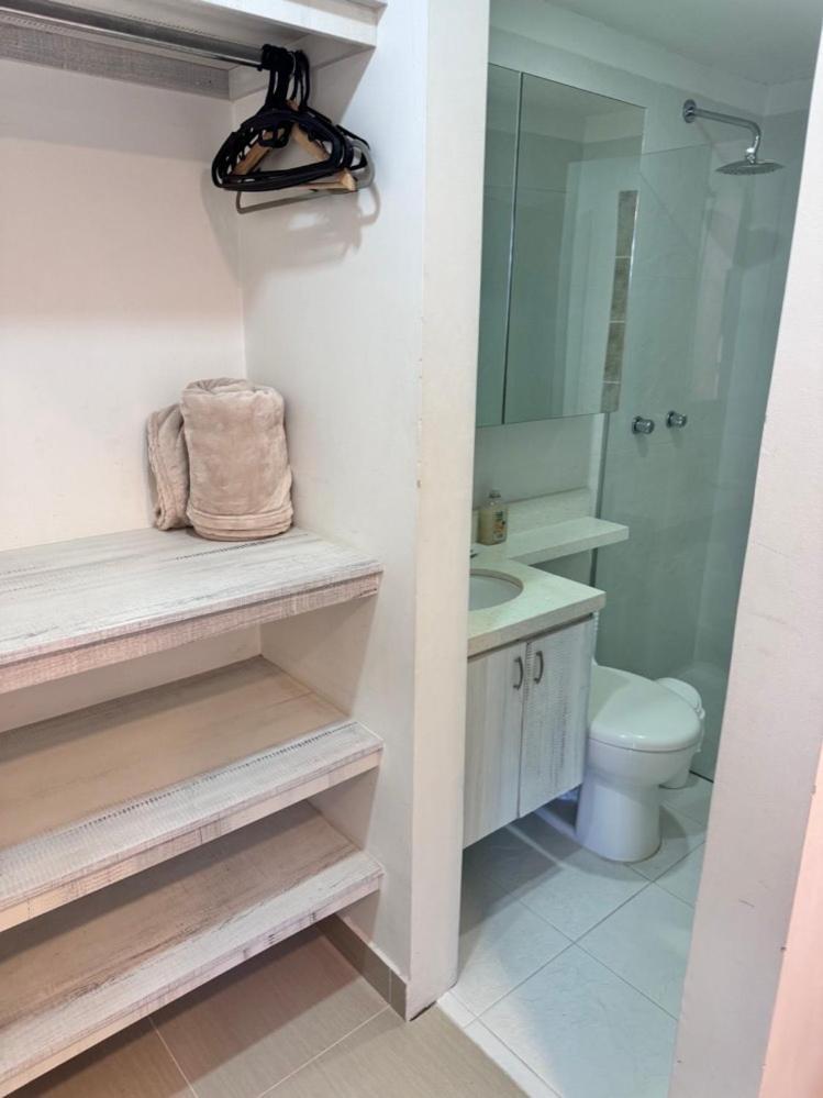 Hermoso Poblado Apartamento